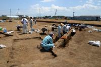 大和田カミ遺跡第4地点発掘調査の作業風景