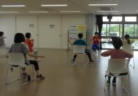 運動　令和5年6月 イスを使った運動