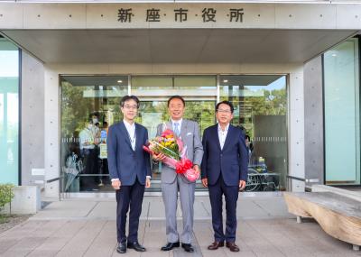 市長、副市長、教育長の写真