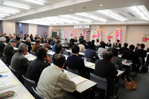 総会の様子