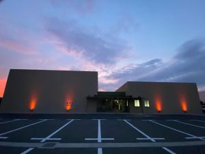 R7保健センターライトアップ