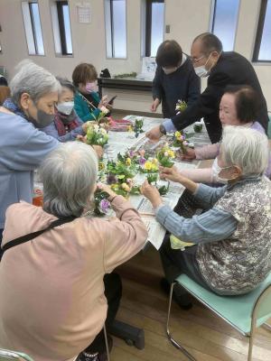 さかよんカフェ