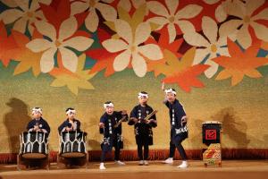 和太鼓どどん演奏写真①