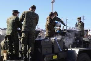 自衛隊炊き出し