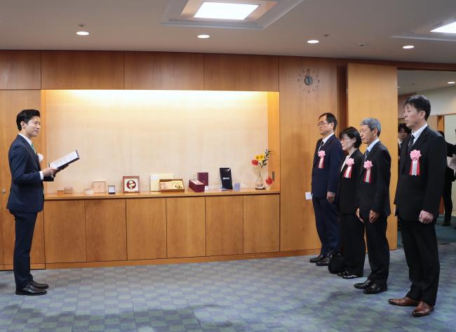 神谷政務官による祝辞